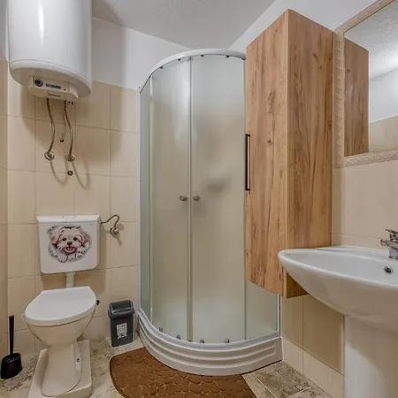 App Bonic Sa Balkonom I Pogledom Na Apartmán *