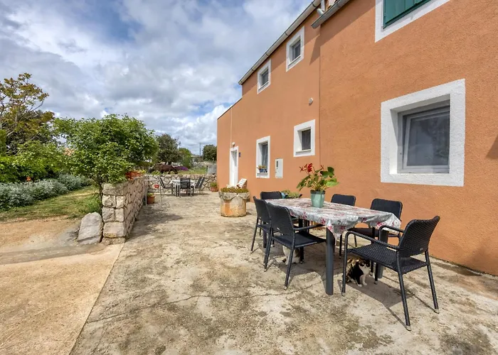 App Bonic Sa Balkonom I Pogledom Na Veli Lošinj